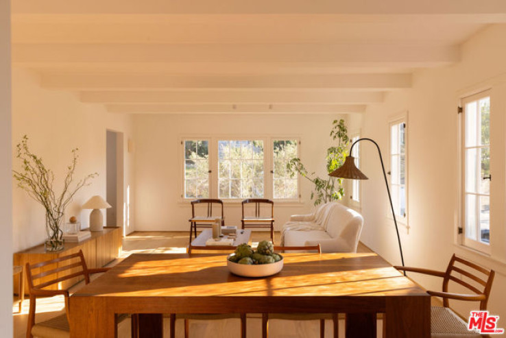 2 Bed Home for Sale in Los Angeles, California