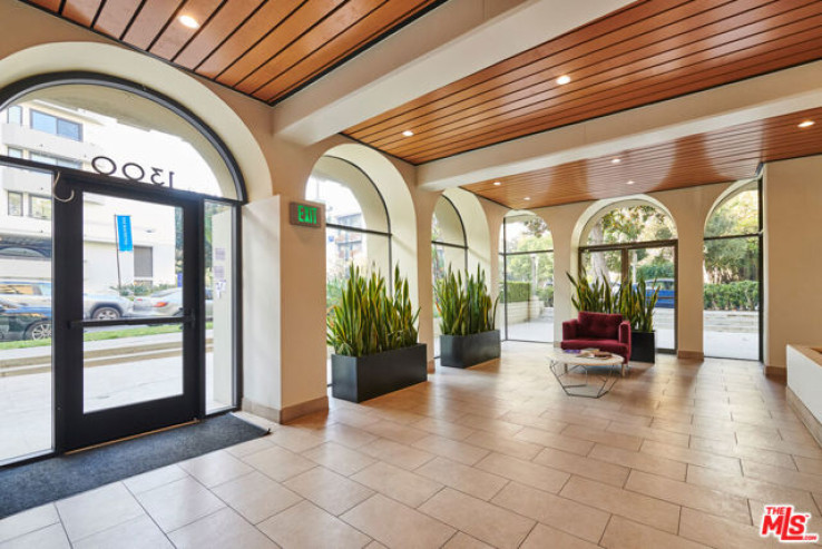 2 Bed Home for Sale in Los Angeles, California