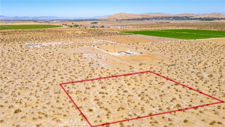 Land in Palmdale