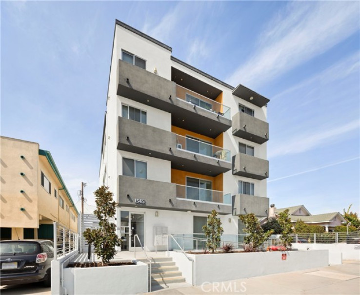  Income Home for Sale in Los Angeles, California