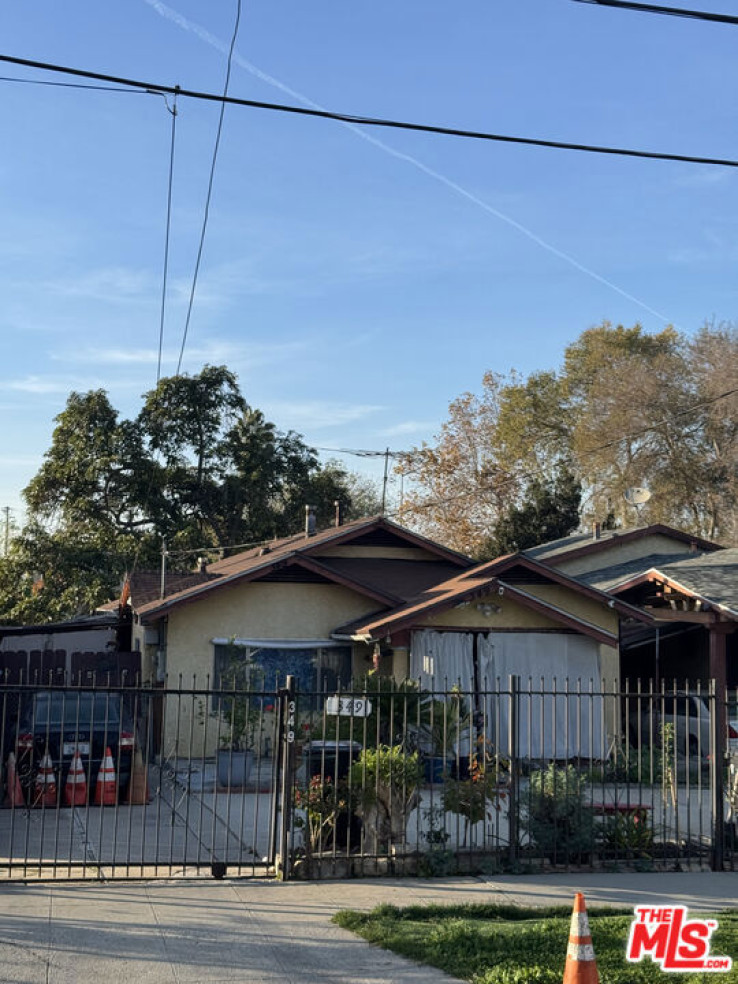 3 Bed Home for Sale in Los Angeles, California