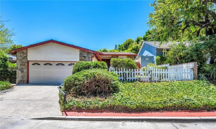 3 Bed Home for Sale in Sherman Oaks, California