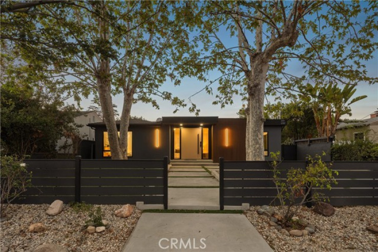 6 Bed Home for Sale in Valley Village, California