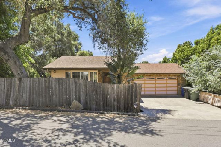 3 Bed Home for Sale in Oak View, California