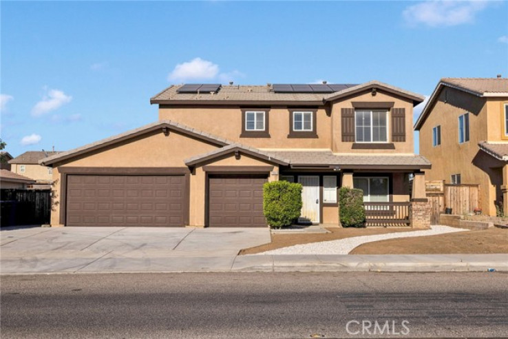 Residential Home in Victorville