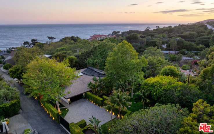 3 Bed Home for Sale in Malibu, California