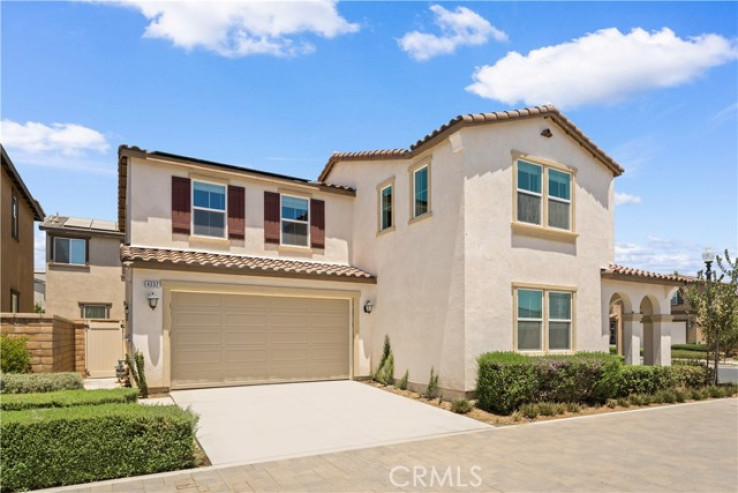 5 Bed Home for Sale in Ontario, California