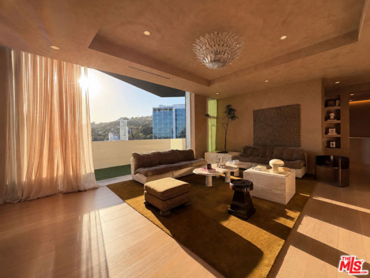 Residential Home in West Hollywood Vicinity
