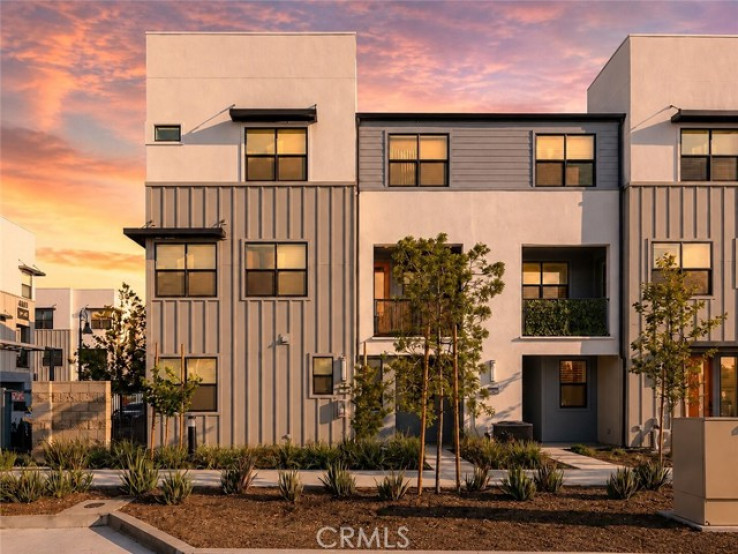 2 Bed Home for Sale in Ontario, California
