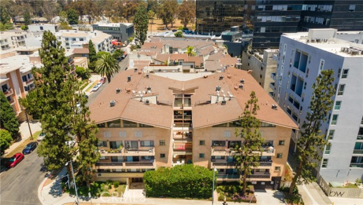 Residential Home in Brentwood