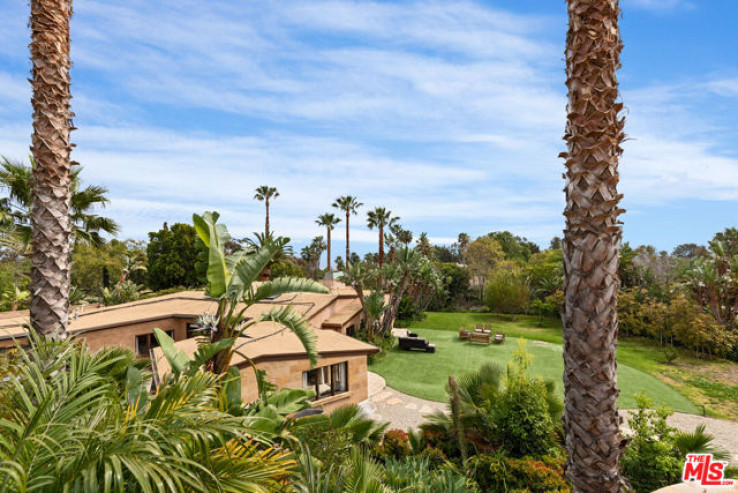 4 Bed Home for Sale in Malibu, California
