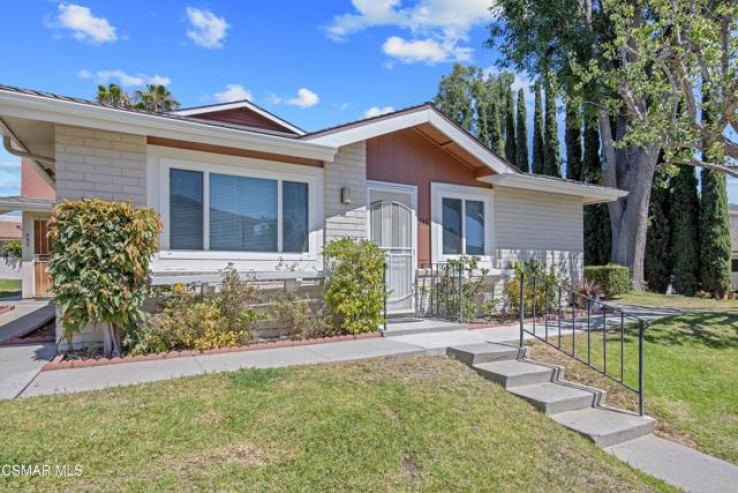 2 Bed Home for Sale in Newbury Park, California