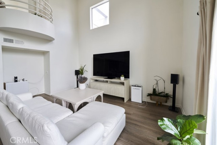 Residential Home in Westwood - Century City