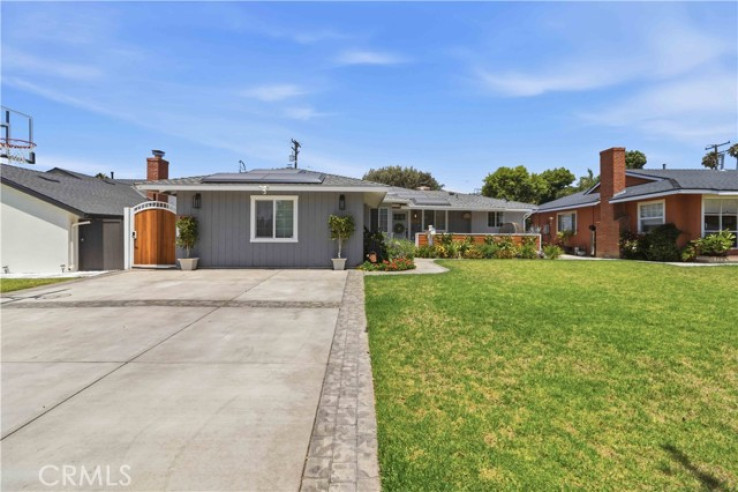 4 Bed Home for Sale in San Fernando, California