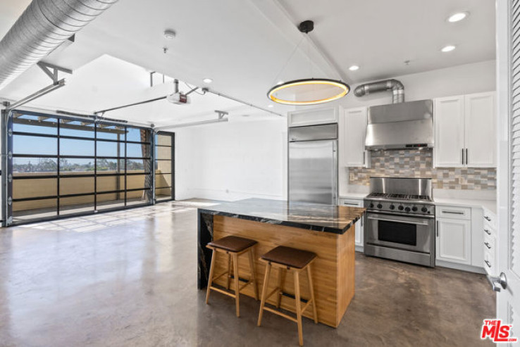 1 Bed Home for Sale in Santa Monica, California