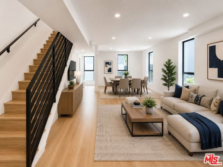 2 Bed Home for Sale in Los Angeles, California