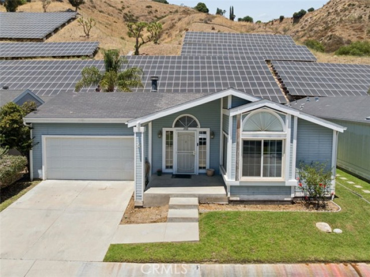 3 Bed Home for Sale in Canyon Country, California