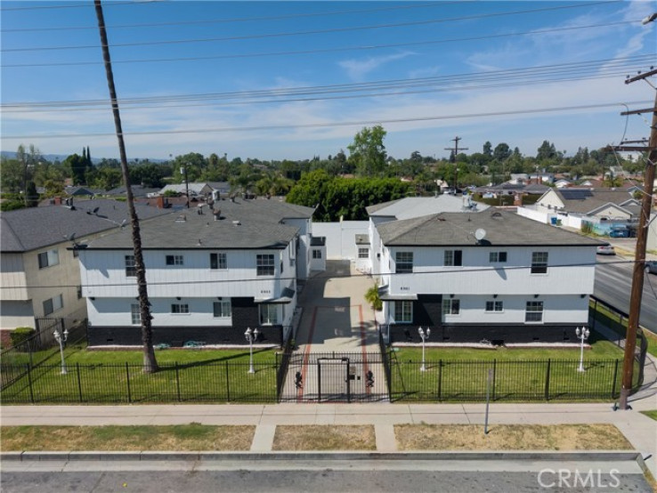  Income Home for Sale in North Hollywood, California