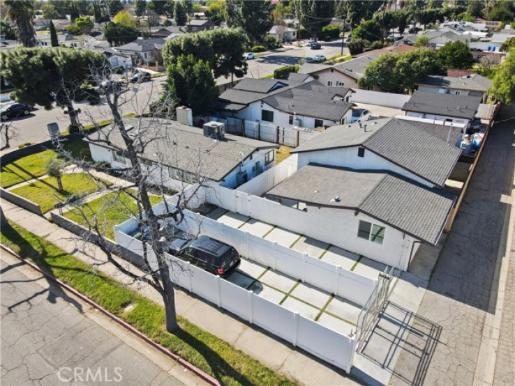 7 Bed Home for Sale in Granada Hills, California