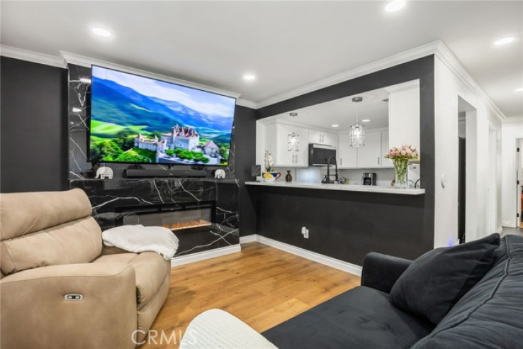 2 Bed Home for Sale in Canyon Country, California