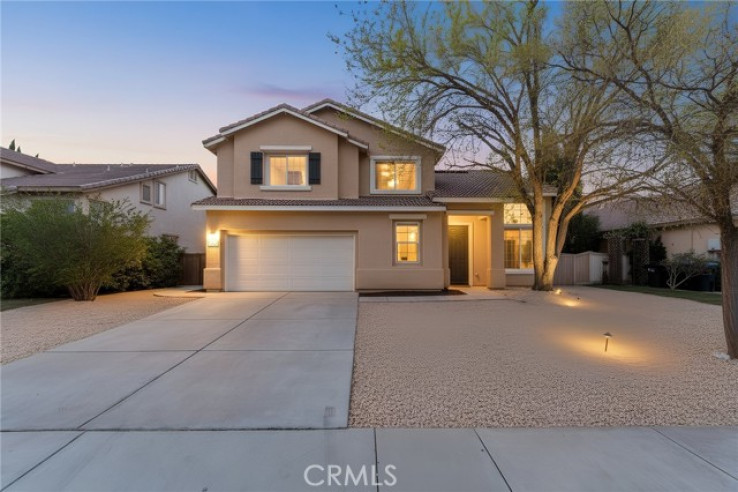 5 Bed Home for Sale in Palmdale, California