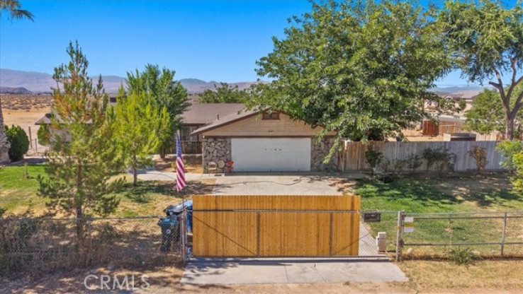 4 Bed Home for Sale in Apple Valley, California