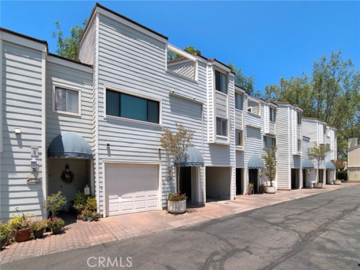 Residential Home in Westlake Village