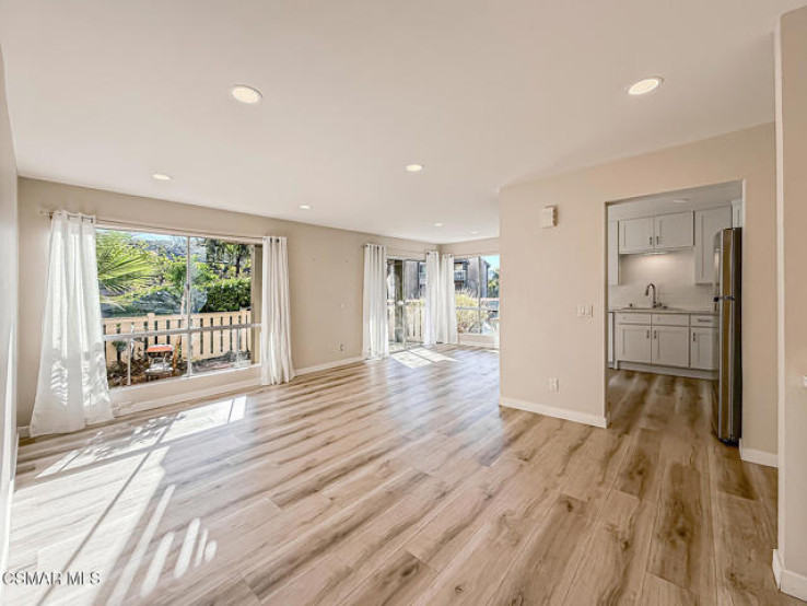 2 Bed Home for Sale in Thousand Oaks, California