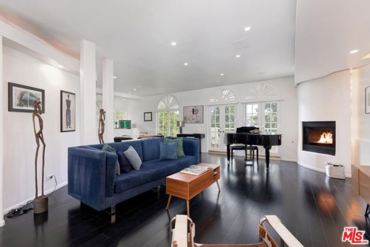 3 Bed Home for Sale in Beverly Hills, California