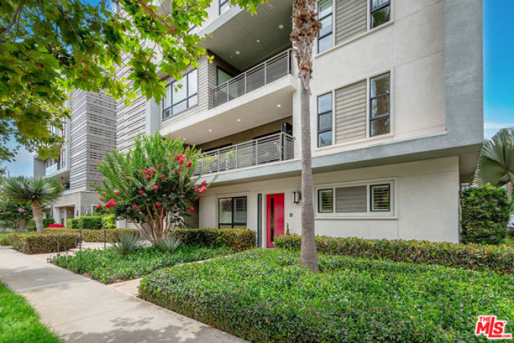 4 Bed Home for Sale in Los Angeles, California