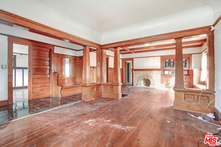 4 Bed Home for Sale in Los Angeles, California
