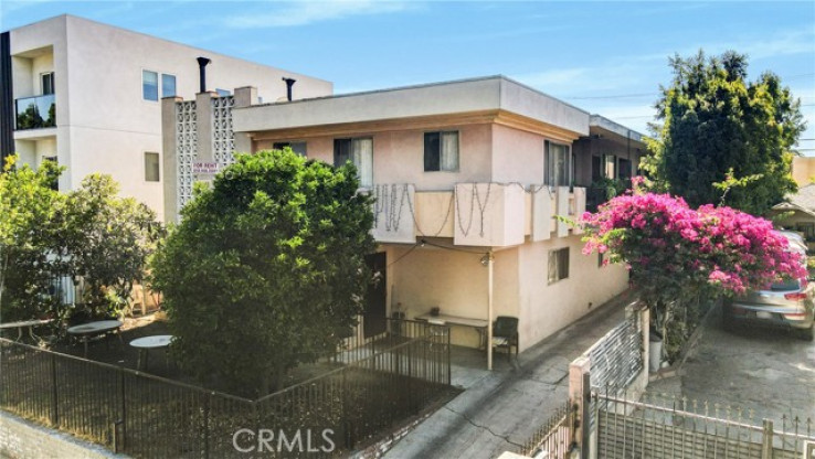  Income Home for Sale in Los Angeles, California
