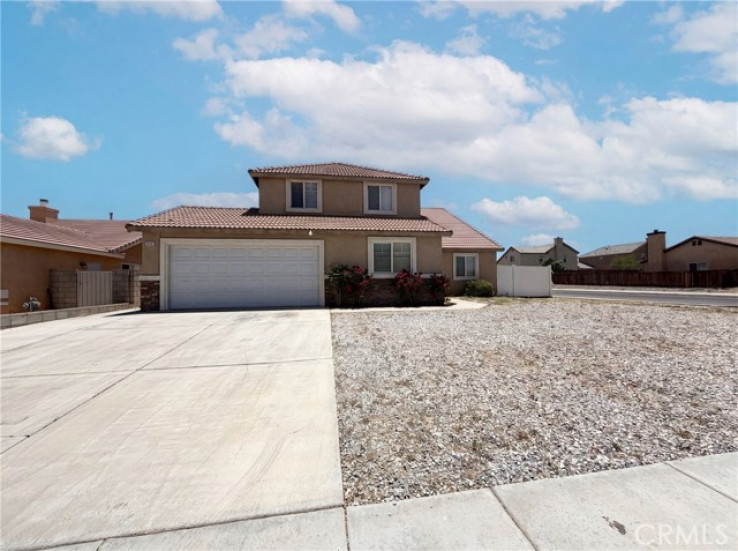 5 Bed Home for Sale in Adelanto, California