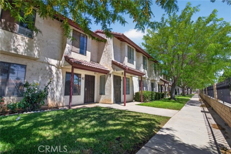 3 Bed Home for Sale in Palmdale, California