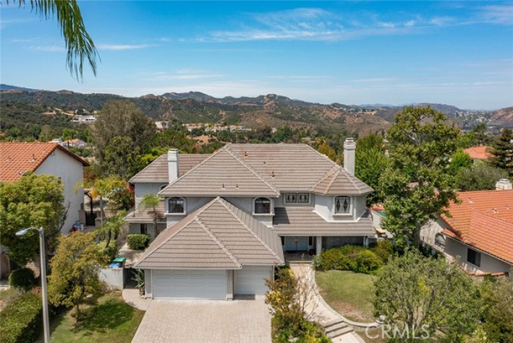 5 Bed Home for Sale in Calabasas, California