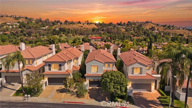 4 Bed Home for Sale in Calabasas, California