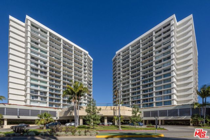 1 Bed Home for Sale in Santa Monica, California