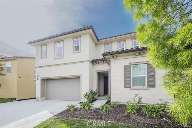 Residential Home in Plum Canyon