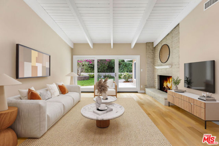 3 Bed Home for Sale in Studio City, California