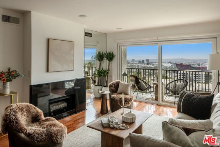 2 Bed Home for Sale in West Hollywood, California