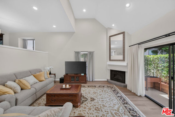 3 Bed Home for Sale in Los Angeles, California