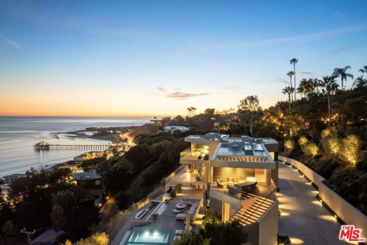 4 Bed Home for Sale in Malibu, California