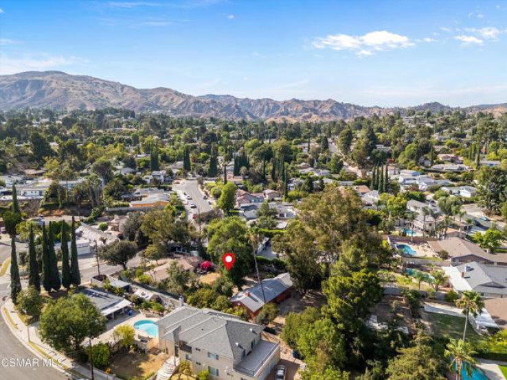  Income Home for Sale in Granada Hills, California
