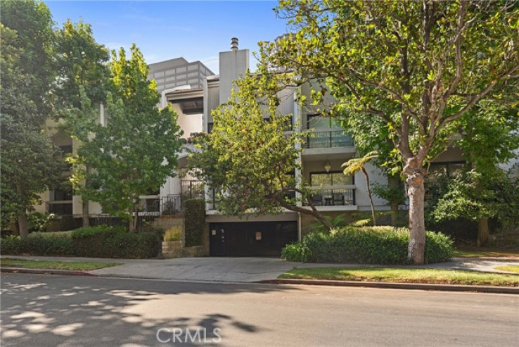 2 Bed Home for Sale in Los Angeles, California