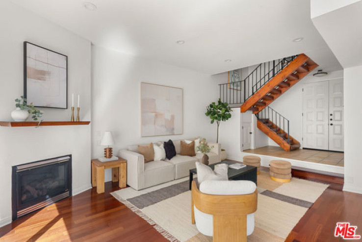 2 Bed Home for Sale in Santa Monica, California