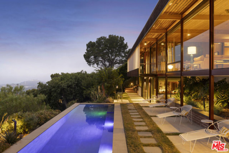 3 Bed Home for Sale in Los Angeles, California