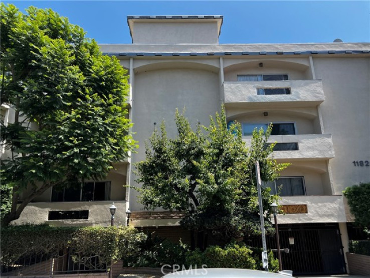 2 Bed Home for Sale in Los Angeles, California