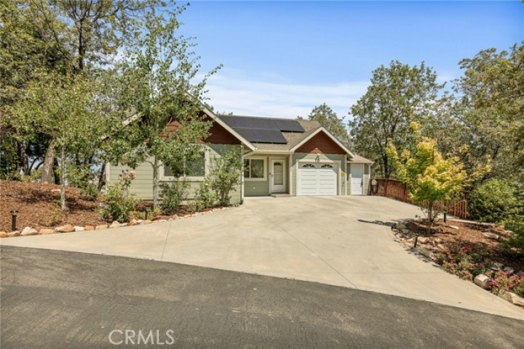 3 Bed Home for Sale in Lake Arrowhead, California