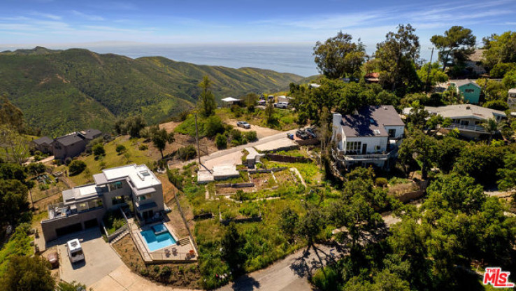  Land for Sale in Malibu, California