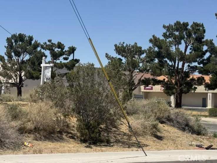 Land in Victorville